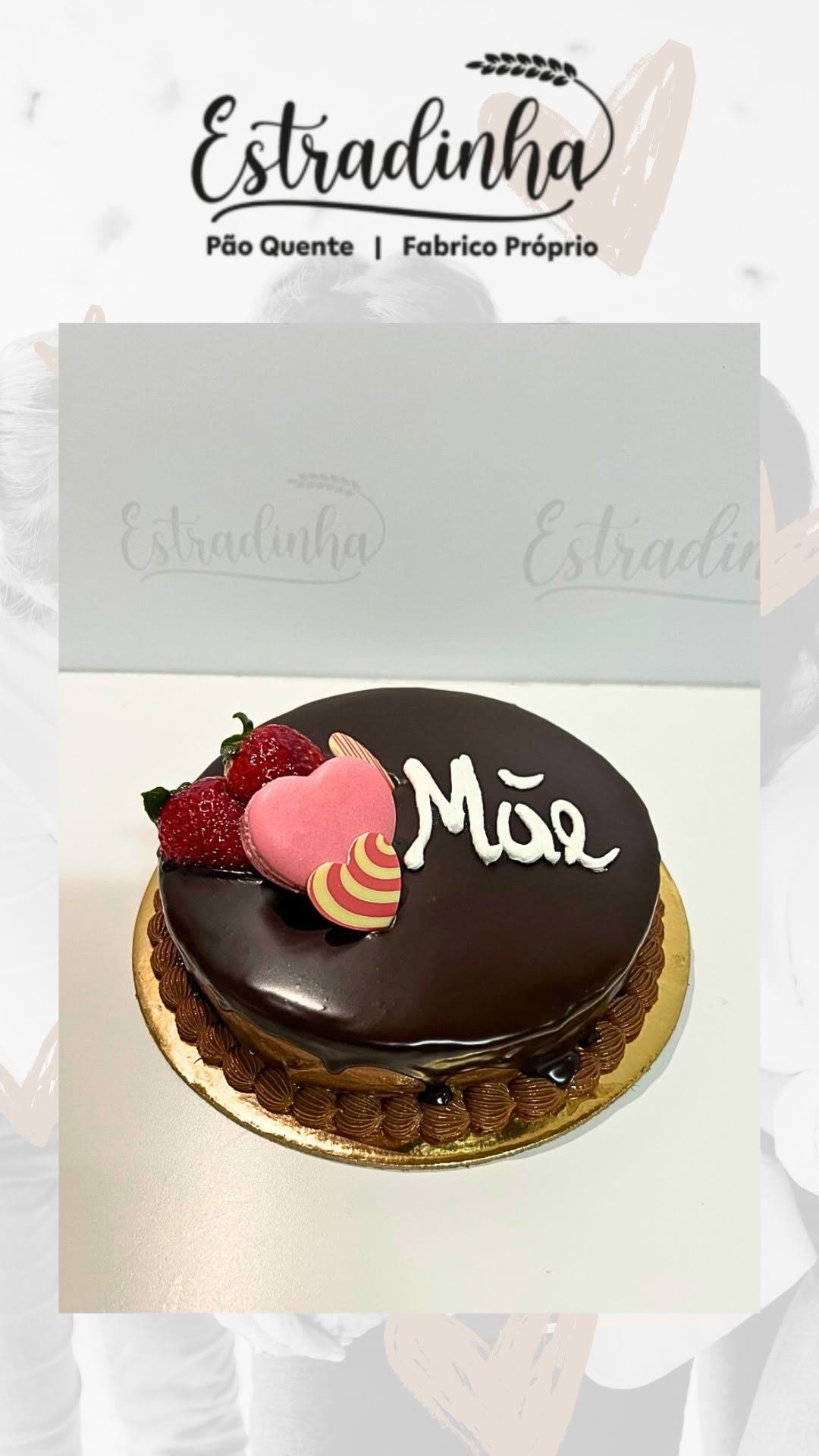 Bolo de Dia da Mãe ou Dia do Pai do Pão Quente Estradinha