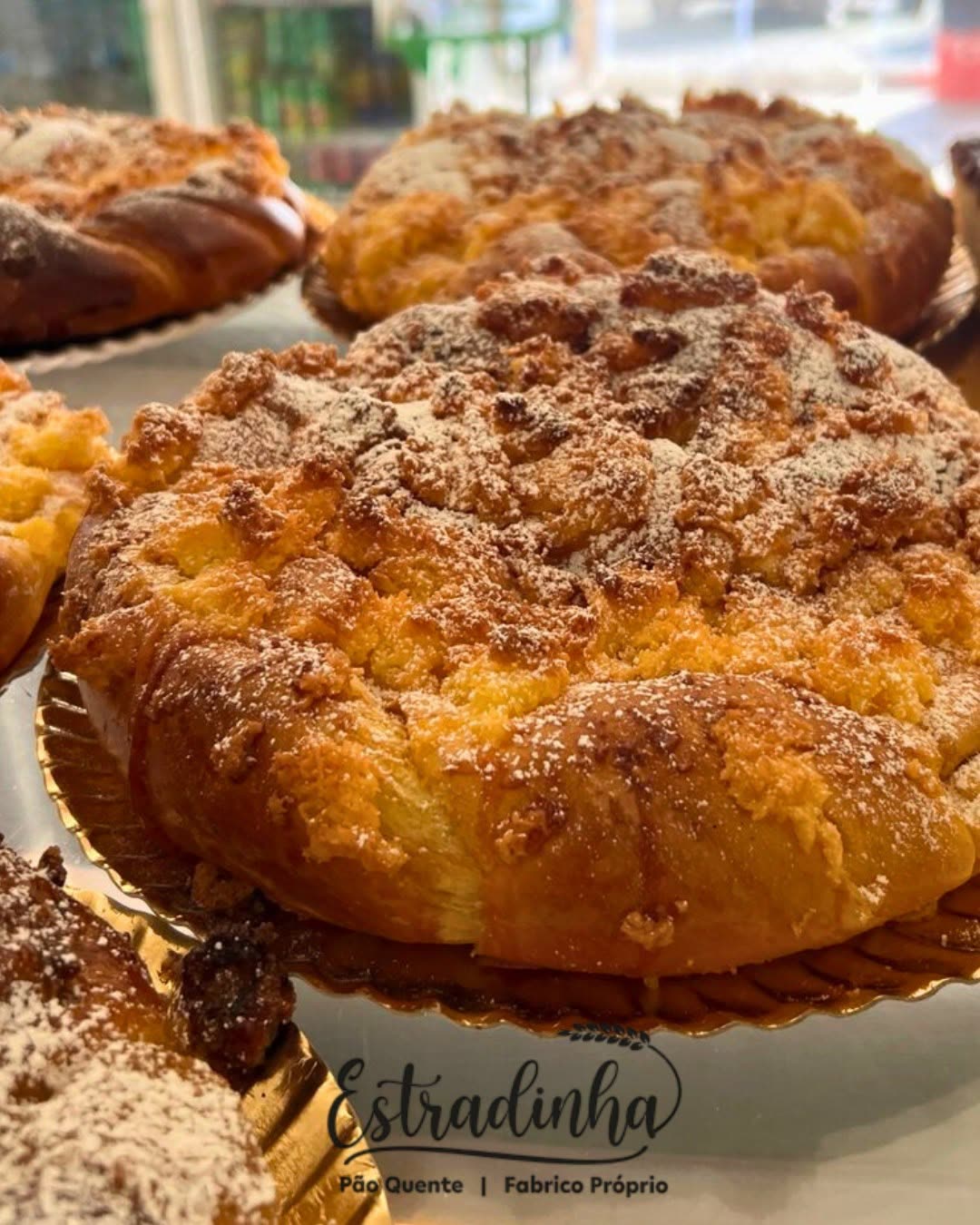 Pão de Deus — Pão Quente Estradinha