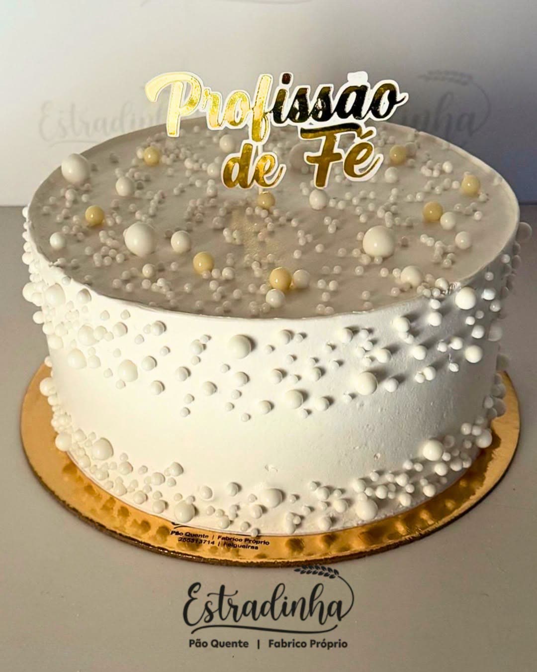 Bolo redondo personalizado do Pão Quente Estradinha