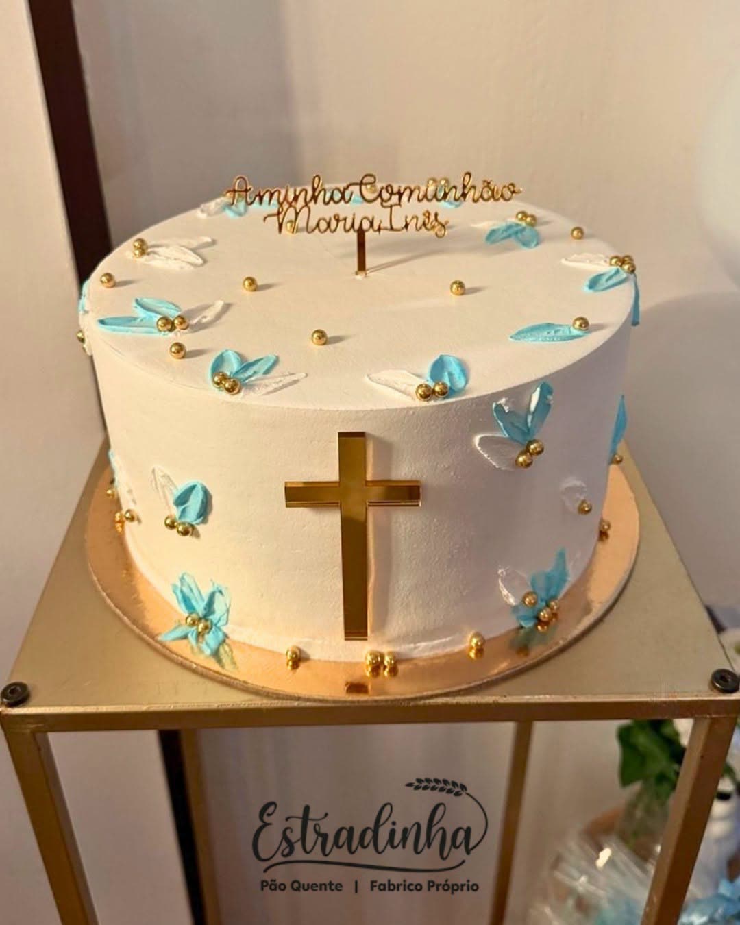Bolo redondo personalizado do Pão Quente Estradinha