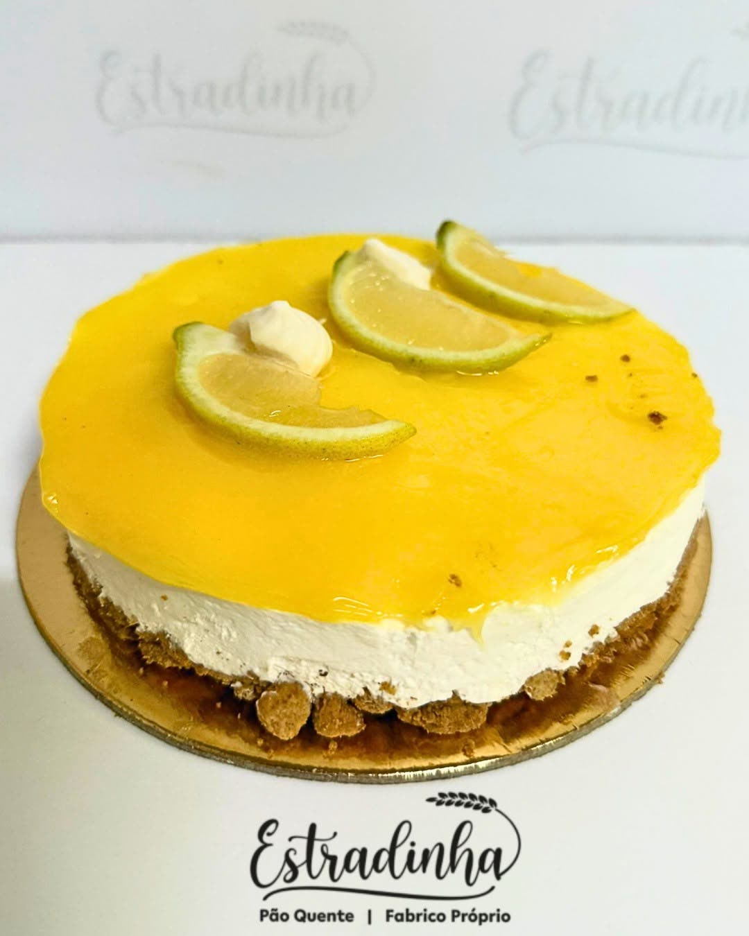 Bolos e tartes do Pão Quente Estradinha