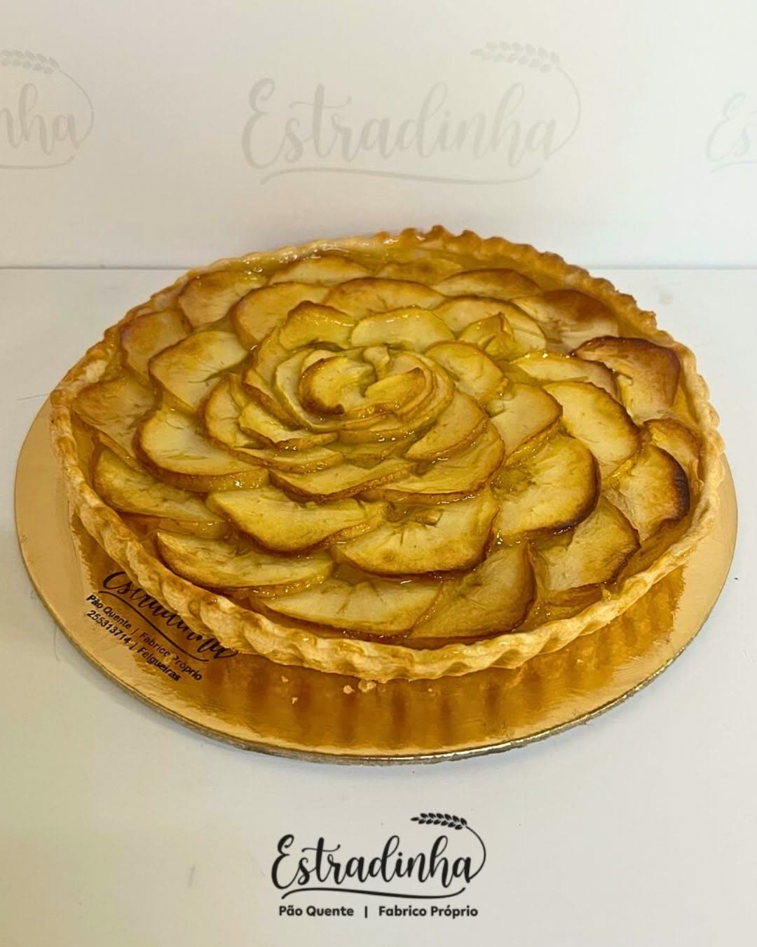 Bolos e tartes do Pão Quente Estradinha
