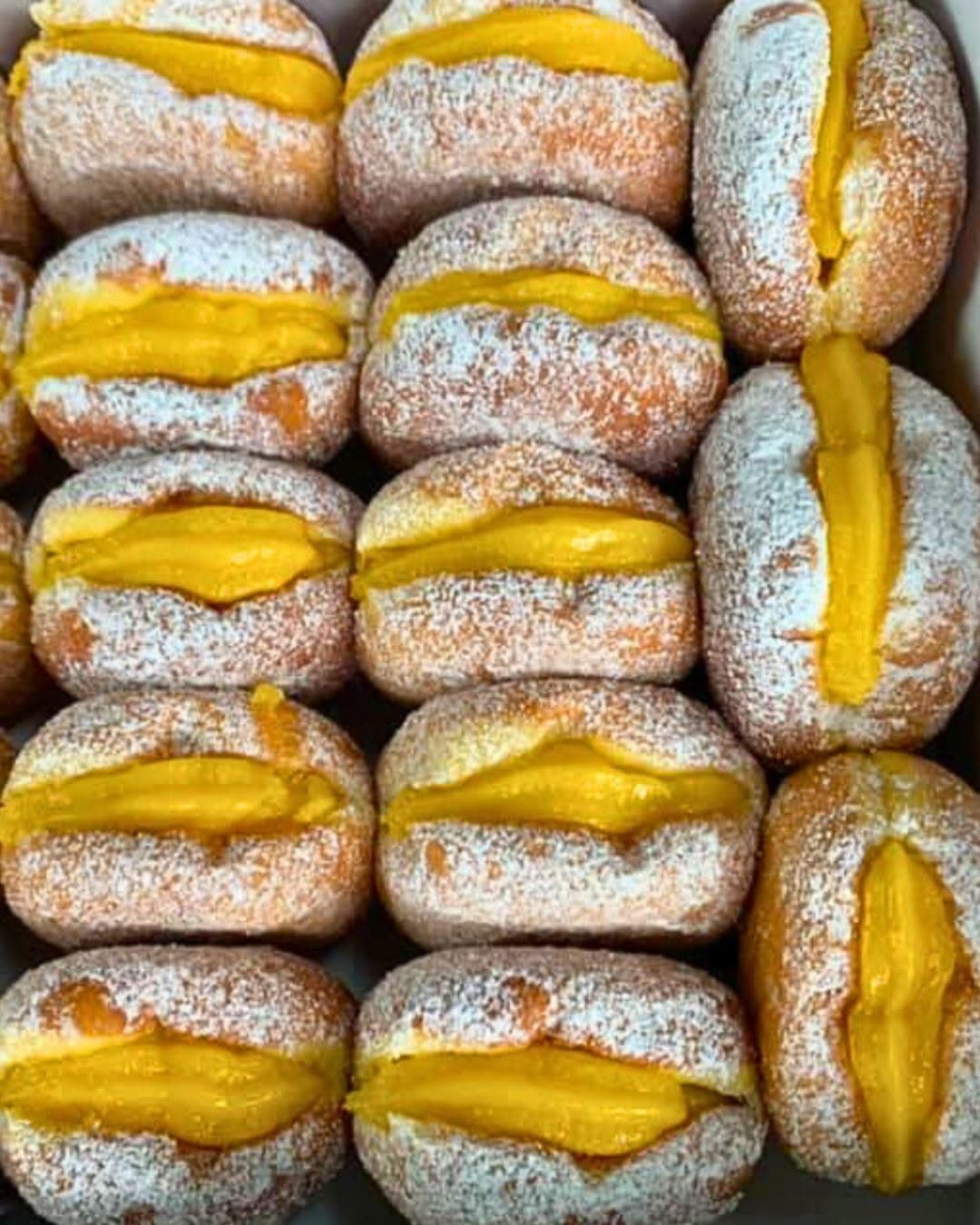 Bolas de Berlim do Pão Quente Estradinha