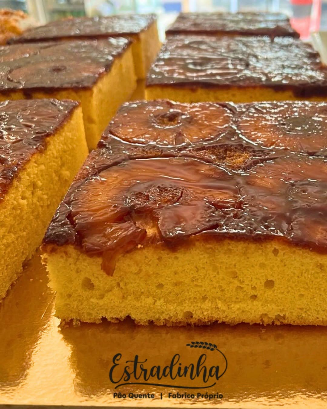 Doçaria tradicional do Pão Quente Estradinha