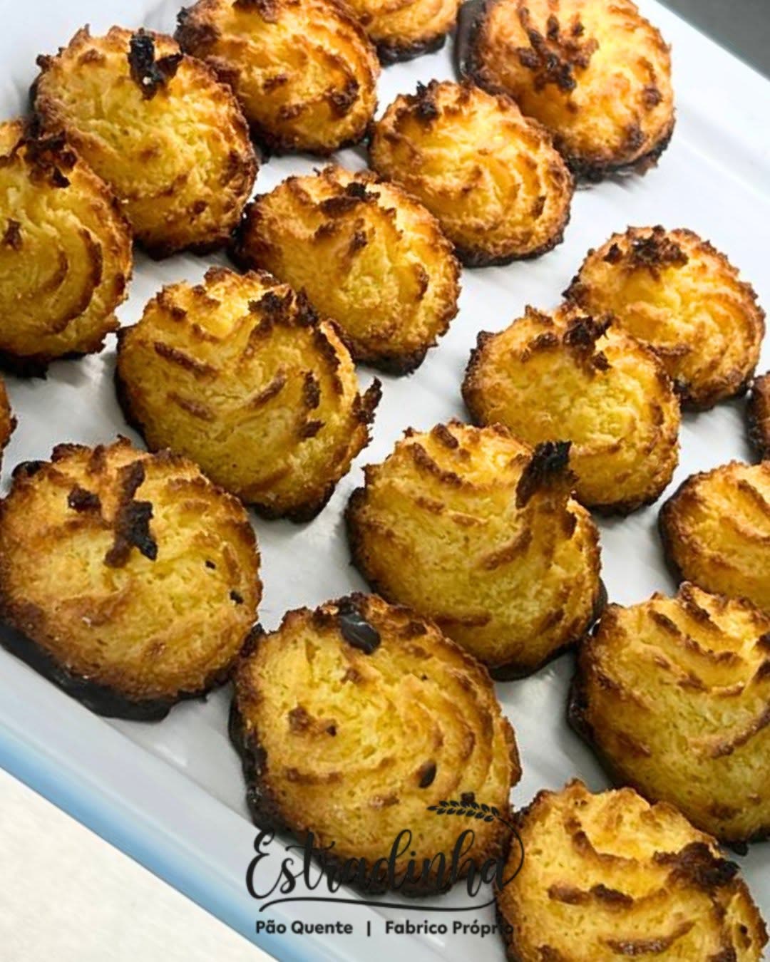 Doçaria tradicional do Pão Quente Estradinha